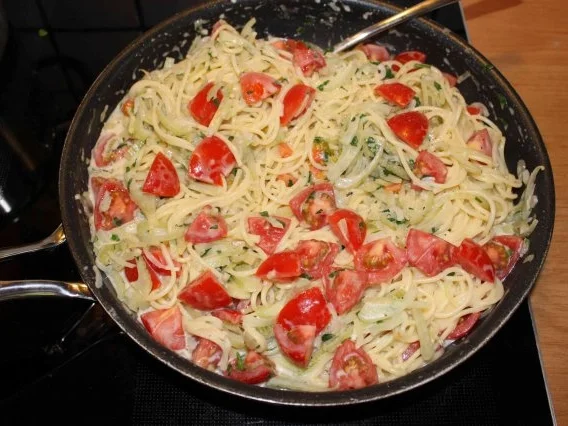 Spaghetti mit Fenchel-Tomaten-Soße - Rezept - Bild Nr. 14