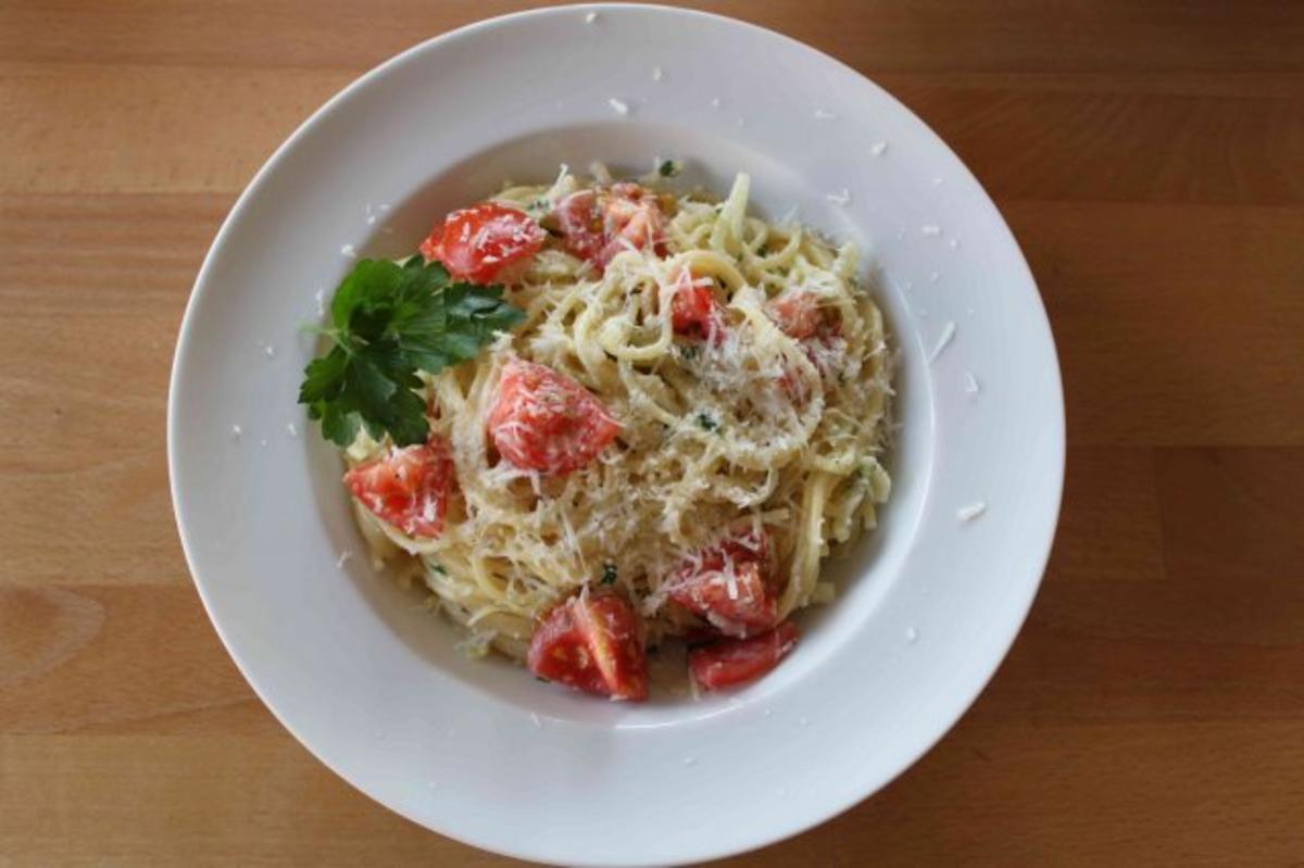 Spaghetti mit Fenchel-Tomaten-Soße - Rezept - Bild Nr. 15