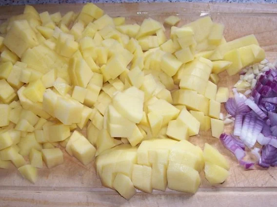 Bunter Gemüseeintopf mit Käse und Kräutern - Rezept - Bild Nr. 2