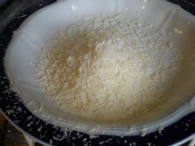 Rezept: Kohlrabischnitzel mit Paprika-Kartoffelpüree und Friseesalat Bild Nr. 13 Kohlrabischnitzel mit Paprika-Kartoffelpüree und Friseesalat - Rezept - Bild Nr. 13