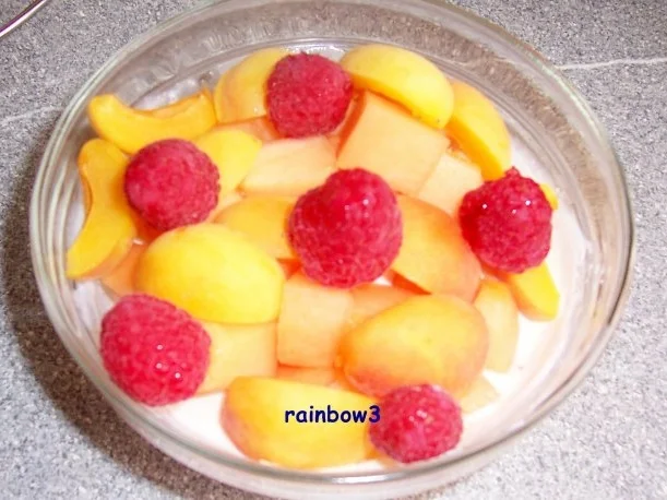 Dessert: Quark mit Obstsalat - Rezept