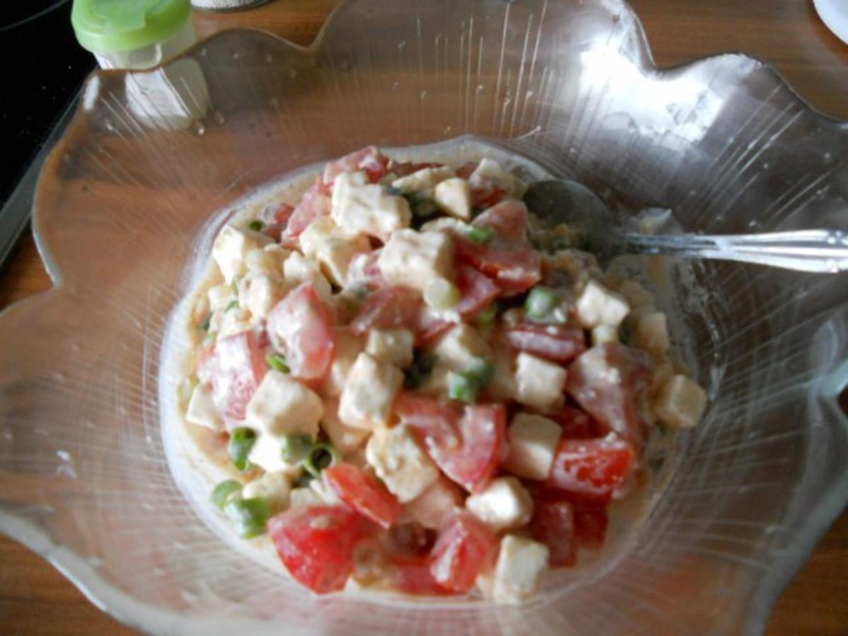 Schafkäse-Tomaten-Salat - Rezept