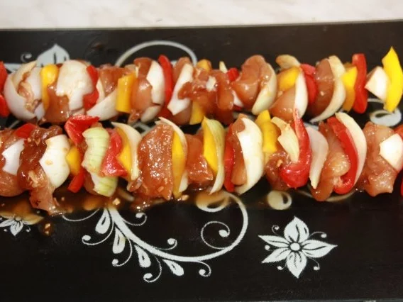 Hähnchen Spieße mit Honig Knoblauch Marinade - Rezept - Bild Nr. 2