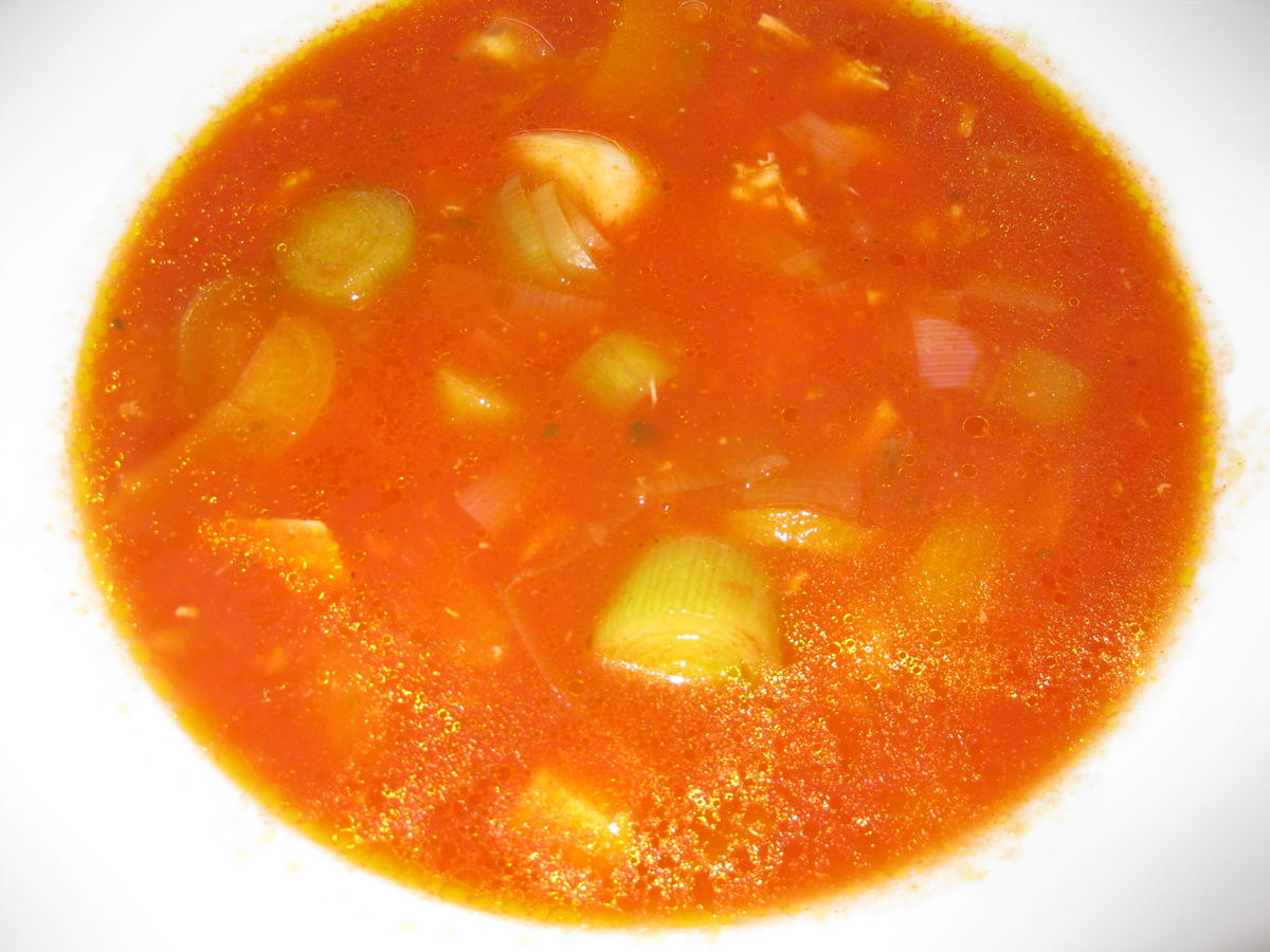 Tomaten-Geflügel-Suppe - Rezept - Bild Nr. 886