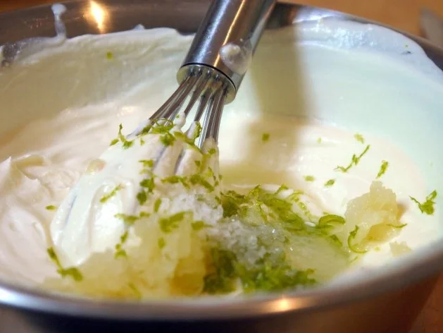 Rezept: Dim Sum mit Pfifferling-Hackfleisch-Füllung und Knobi-Dip Bild Nr. 2 Dim Sum mit Pfifferling-Hackfleisch-Füllung und Knobi-Dip - Rezept - Bild Nr. 2