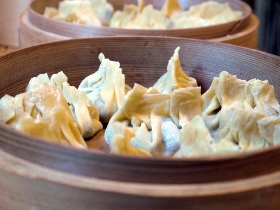 Rezept: Dim Sum mit Pfifferling-Hackfleisch-Füllung und Knobi-Dip Bild Nr. 11 Dim Sum mit Pfifferling-Hackfleisch-Füllung und Knobi-Dip - Rezept - Bild Nr. 11