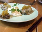 Dim Sum mit Pfifferling-Hackfleisch-Füllung und Knobi-Dip - Rezept