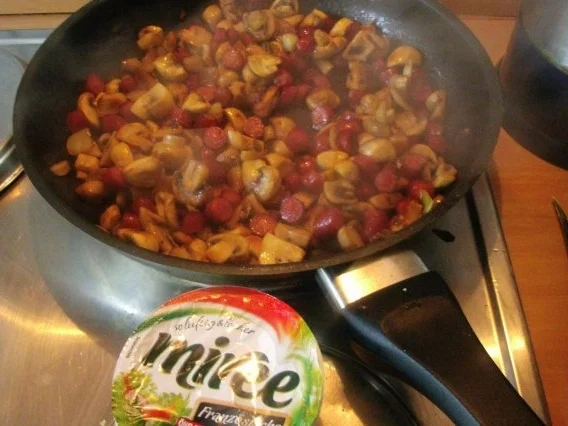 Champignonspfanne  mit Cabanossi - Rezept - Bild Nr. 8