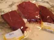 Bisonsteak mit Kräuterstampfkartoffeln und Röstzwiebeln - Rezept