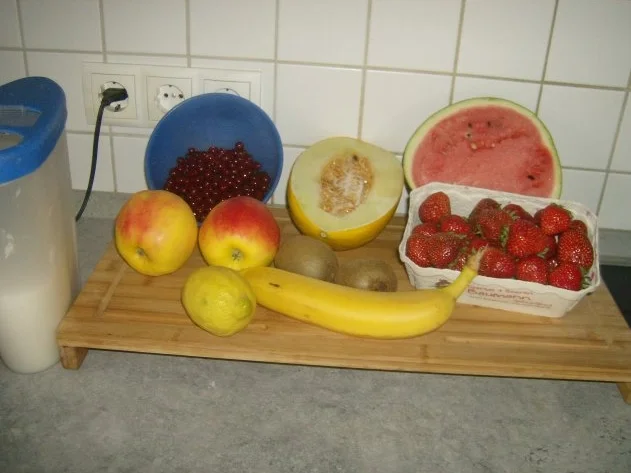 Rezept: Sommerlicher Obstsalat Bild Nr. 2 Sommerlicher Obstsalat - Rezept - Bild Nr. 2