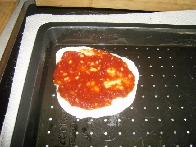 Rezept: Minipizza Bild Nr. 3 Minipizza - Rezept - Bild Nr. 3