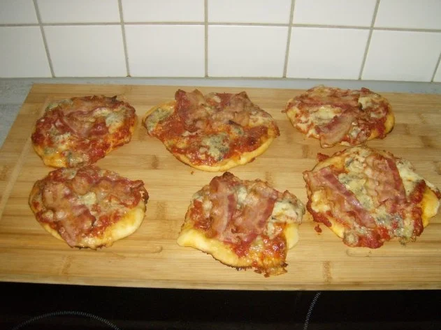Rezept: Minipizza Minipizza - Rezept