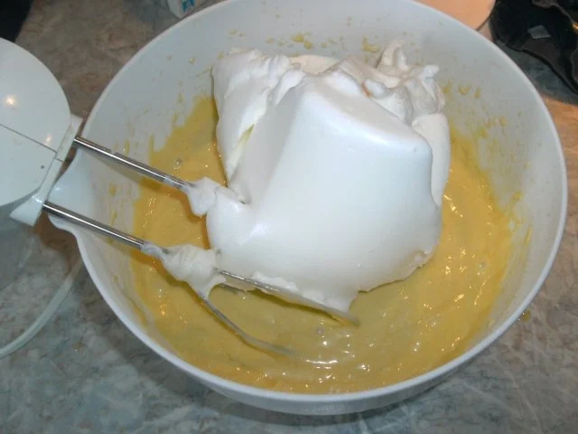 Rezept: Mandarinen-Zauberkuchen Bild Nr. 10 Mandarinen-Zauberkuchen - Rezept - Bild Nr. 10