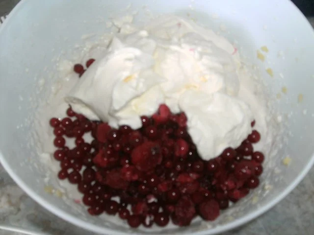 Beeren-Schmand-Kuchen - Rezept - Bild Nr. 13