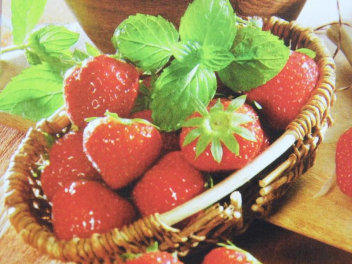 Erdbeer"salat" - Rezept