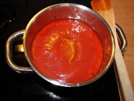 Rezept: Tomatensoße Bild Nr. 5 Tomatensoße - Rezept - Bild Nr. 5