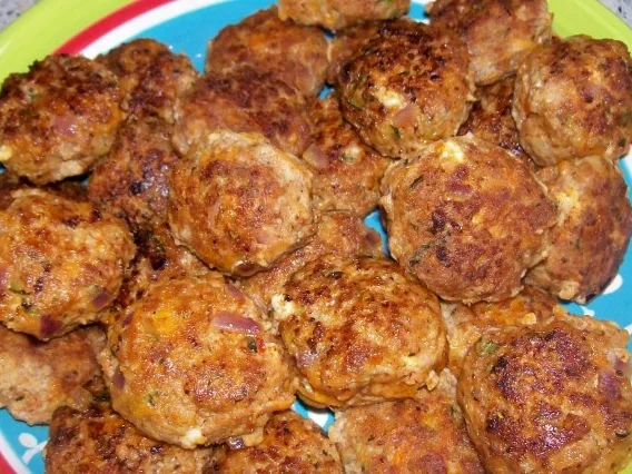 Rigatoni mit Gemüse-Hackbällchen in Schinken-Tomatensoße - Rezept - Bild Nr. 6