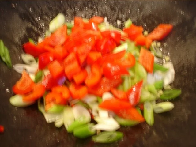 Rezept: Schweinefilet im Wok mit Reis und Salat Bild Nr. 9 Schweinefilet im Wok mit Reis und Salat - Rezept - Bild Nr. 9