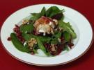 Wildkräutersalat mit Granatapfelkernen und Walnüssen (Falk-Willy Wild) - Rezept