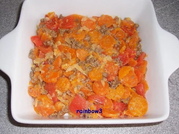 Auflauf: Gemüse + Hack unter einer Kartoffelpüree-Decke - Rezept - Bild Nr. 2