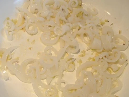 Rezept: Spaghetti mit Kalmar und Erbsen Bild Nr. 2 Spaghetti mit Kalmar und Erbsen - Rezept - Bild Nr. 2