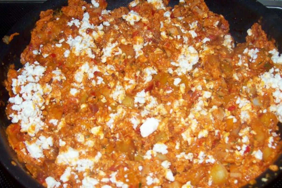 Kartoffel-Eier-Pfanne mit Paprika und Feta - Rezept - Bild Nr. 8
