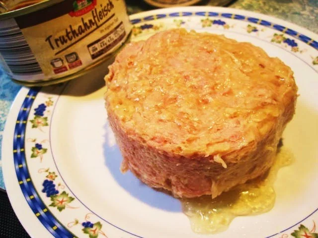 Rezept: Nudeln mit Putenfleisch in feuriger Tomatensoße Bild Nr. 4 Nudeln mit Putenfleisch in feuriger Tomatensoße - Rezept - Bild Nr. 4