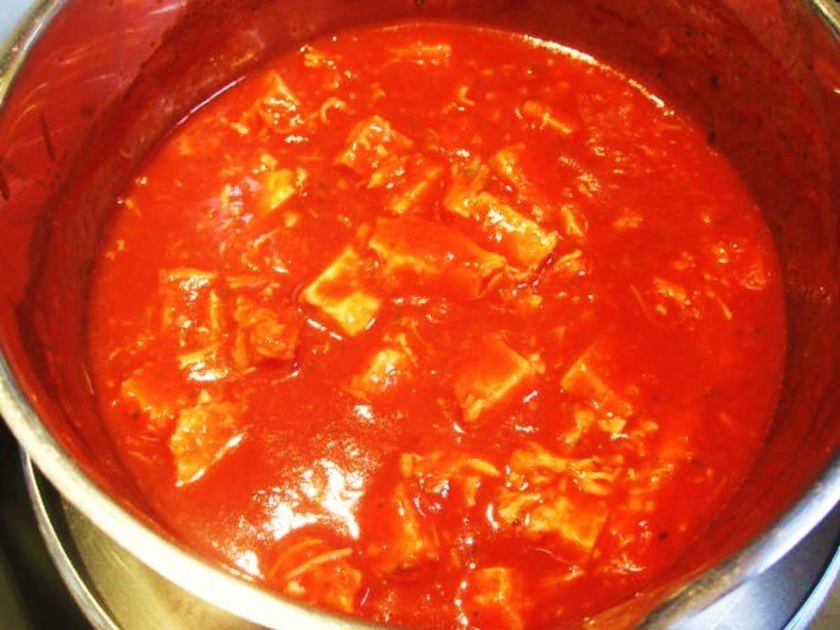 Nudeln mit Putenfleisch in feuriger Tomatensoße - Rezept - Bild Nr. 6