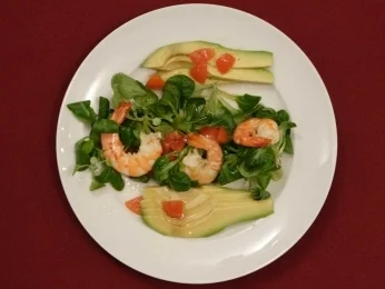 Avocadosalat mit Gambas (Joachim Llambi) - Rezept