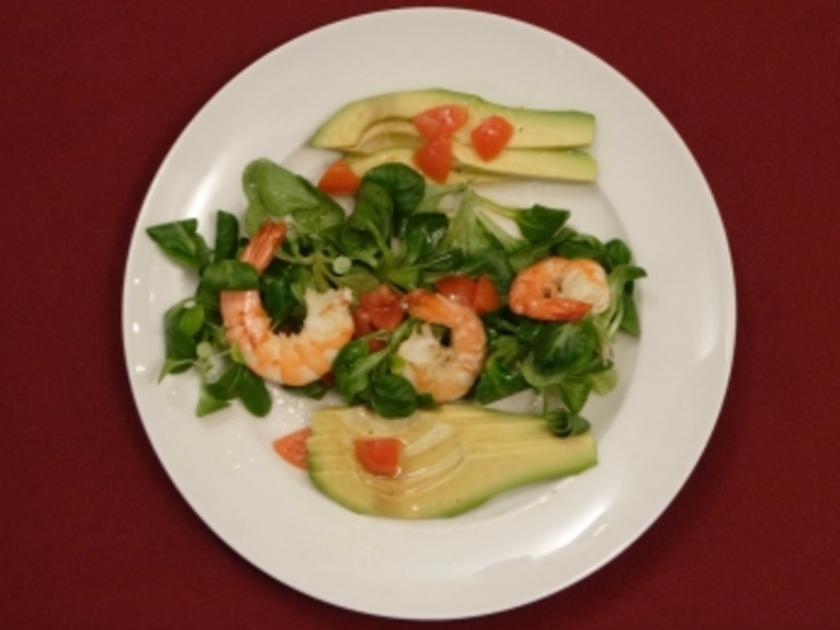 Avocadosalat mit Gambas (Joachim Llambi) - Rezept - kochbar.de