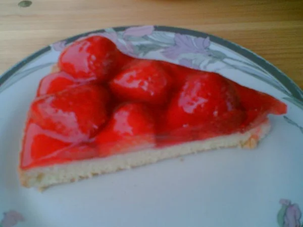 Obstkuchen mit frischen Erdbeeren - Rezept - Bild Nr. 2