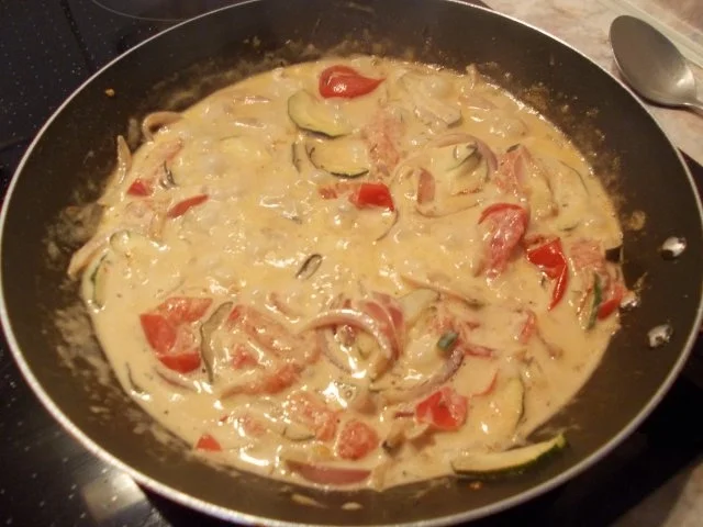 Rezept: Gebratener Schafskäse auf Mediteranem Gemüse Bild Nr. 3 Gebratener Schafskäse auf Mediteranem Gemüse - Rezept - Bild Nr. 3