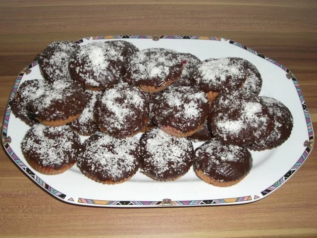 Rezept: Himbeer-Muffins mit Kokosknusper Himbeer-Muffins mit Kokosknusper - Rezept