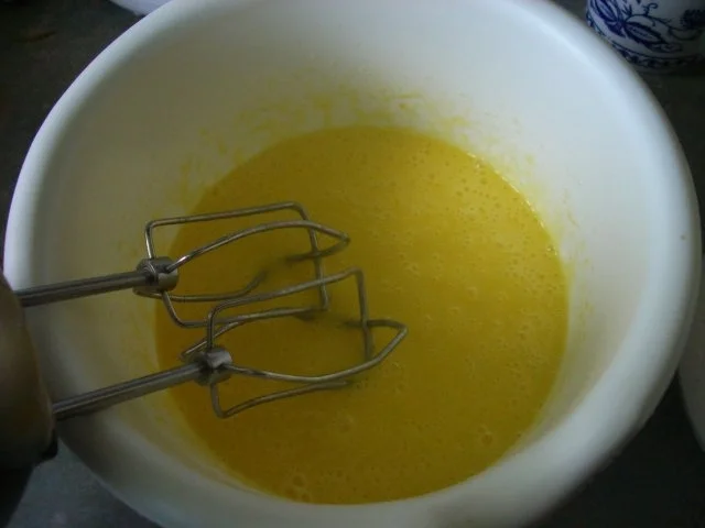 Rührkuchen mit Eierlikör und Mandarinen - Rezept - Bild Nr. 4