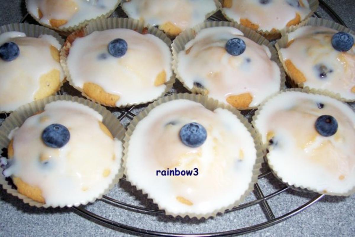 Backen: Heidelbeer-Cupcakes - Rezept - Bild Nr. 5