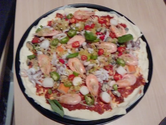 Rezept: Pizza - zum-Fingerablecken oder ....und - es - geht - doch-Pizza Bild Nr. 9 Pizza - zum-Fingerablecken oder ....und - es - geht - doch-Pizza - Rezept - Bild Nr. 9