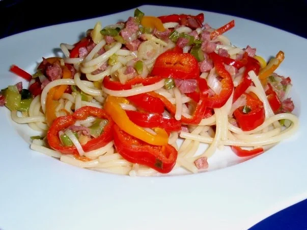 Scharfe Schinkennudeln - Rezept