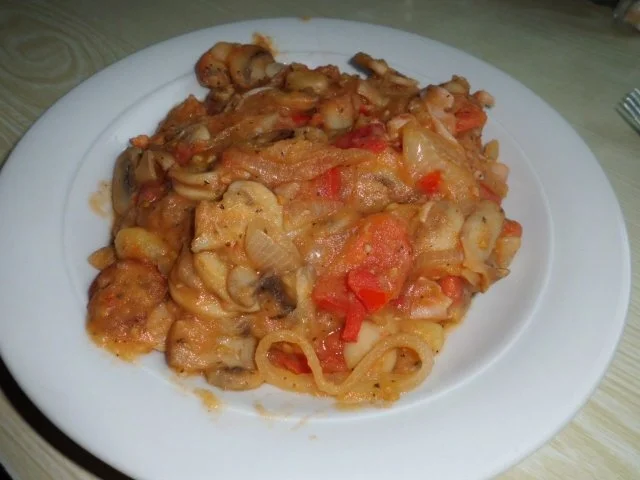 Eintopf: Champignos-Gemüsetopf mit Pute und Flusskrebsschwänzen - Rezept