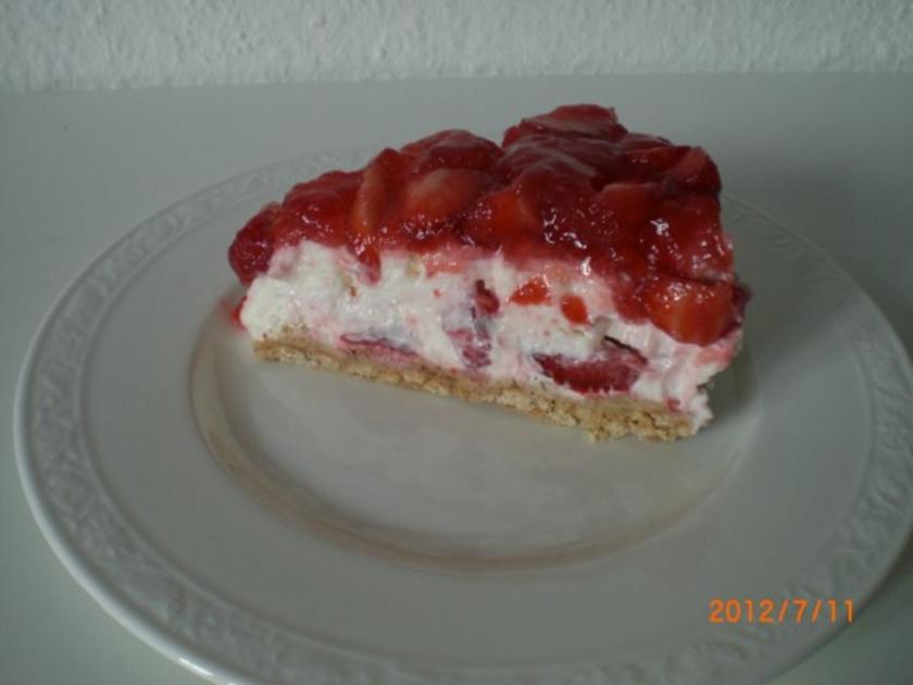 Erdbeer Frischkäse Torte - einfach - 172 kcal/100g