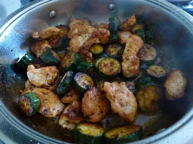 Junge Zucchini mit Hähnchenbrustfilet - Rezept - Bild Nr. 7