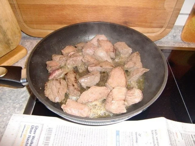 Muschelnudeln mit Rindfleisch-Ragout - Rezept - Bild Nr. 3