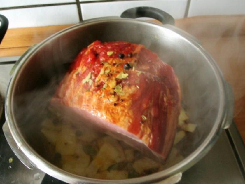 Kasselerbraten mit Apfelrotkohl - Rezept - kochbar.de