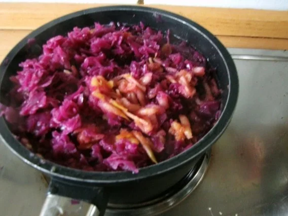 Rezept: Kasselerbraten mit Apfelrotkohl Bild Nr. 9 Kasselerbraten mit Apfelrotkohl - Rezept - Bild Nr. 9