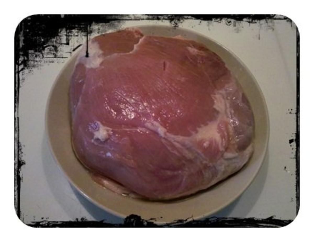 Fleisch: Schweinebraten von der Nuss mit Sesamsoße und Kartoffelspalten - Rezept - Bild Nr. 3