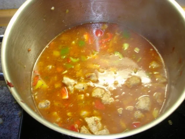 Rezept: Sahnegulasch mit Spätzle Bild Nr. 2 Sahnegulasch mit Spätzle - Rezept - Bild Nr. 2