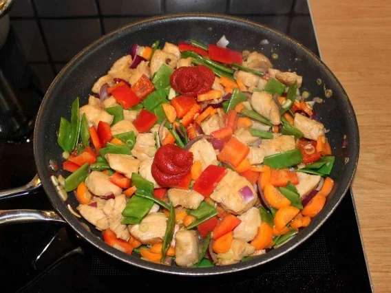 Rezept: Chinapfanne mit Basmati-Reis Bild Nr. 8 Chinapfanne mit Basmati-Reis - Rezept - Bild Nr. 8