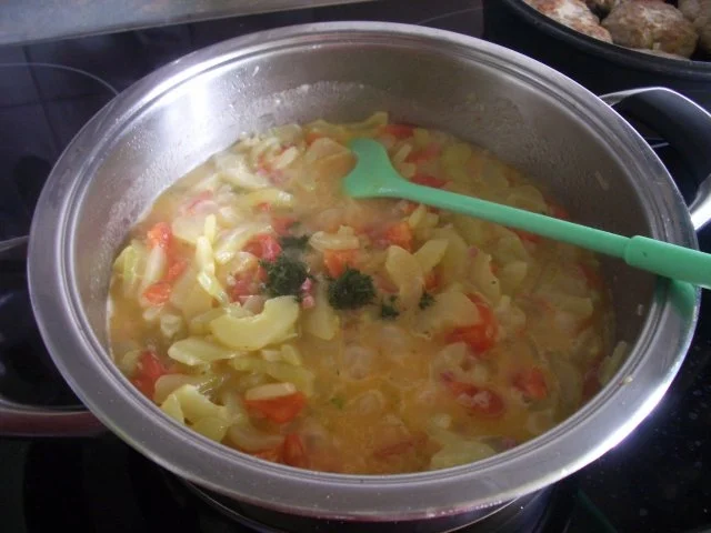 Rezept: Schmorgurken Bild Nr. 13 Schmorgurken - Rezept - Bild Nr. 13