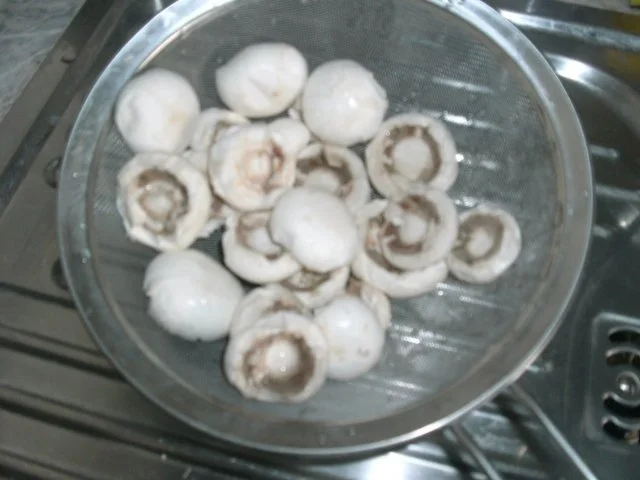 Rezept: Puten-Champignon-Geschnetzeltes Bild Nr. 4 Puten-Champignon-Geschnetzeltes - Rezept - Bild Nr. 4