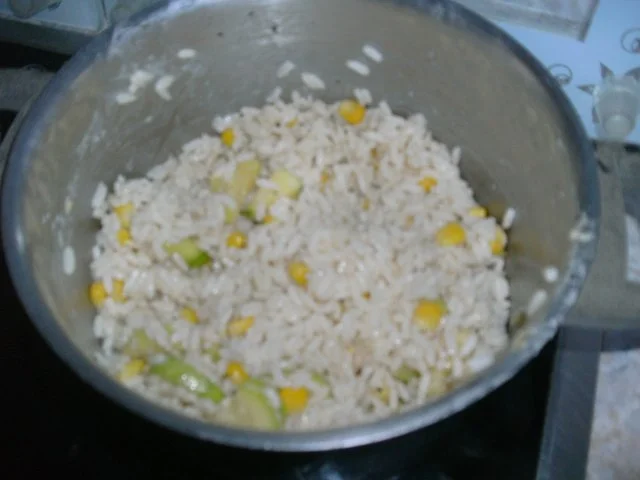 Rezept: Puten-Champignon-Geschnetzeltes Bild Nr. 6 Puten-Champignon-Geschnetzeltes - Rezept - Bild Nr. 6