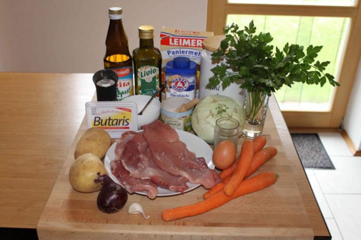 paniertes Schnitzel mit Kohlrabi-Möhren-Gemüse und Petersilien-Kartoffeln - Rezept